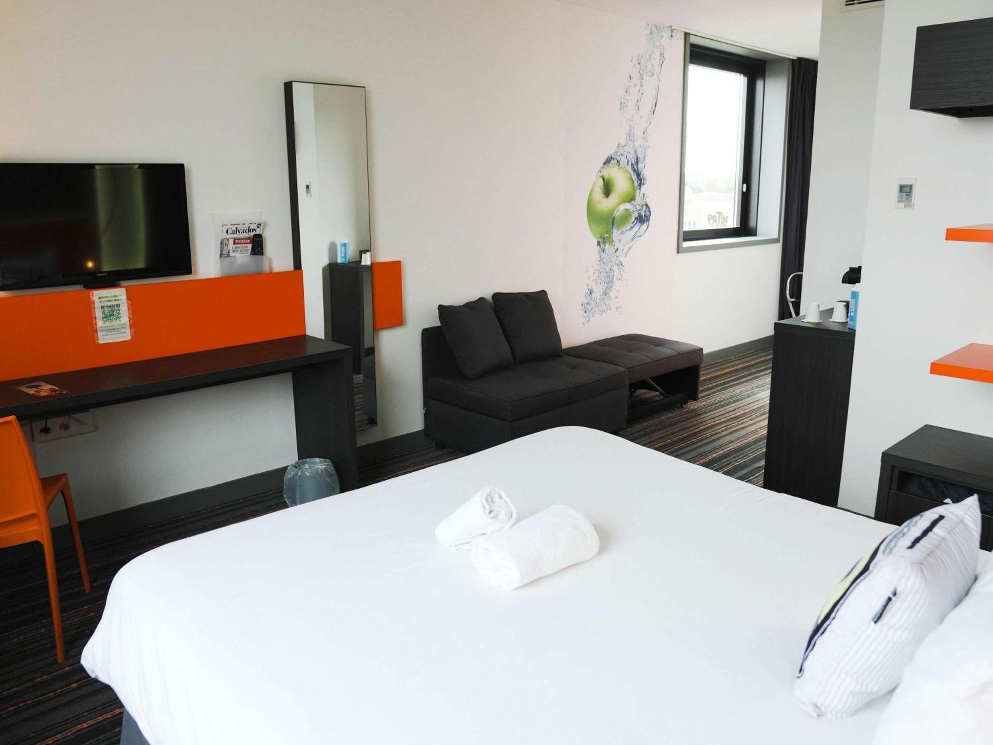 Hotel Ibis Styles Caen Centre Gare Exterior foto